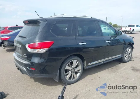 2015 Nissan Pathfinder Platinum/S/Sl/Sv z USA, uszkodzony, nr VIN 5N1AR2MM0FC689639